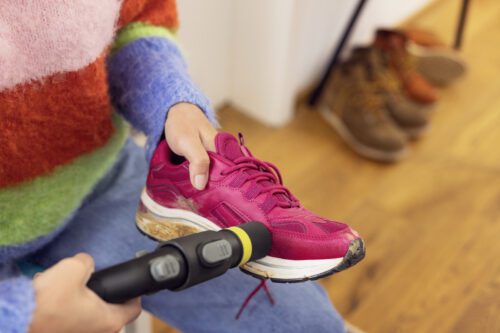 Szybkie czyszczenie butów, bez zacieków: Shoe!Cleaner to idealne akcesorium do dokładnego czyszczenia obuwia sportowego lub obuwia do użytku codziennego.
