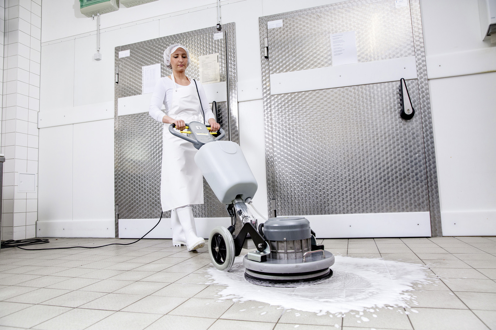 szorowarka-jednotarczowa-karcher-bds-43-orbital-c-1-291-252-0-c